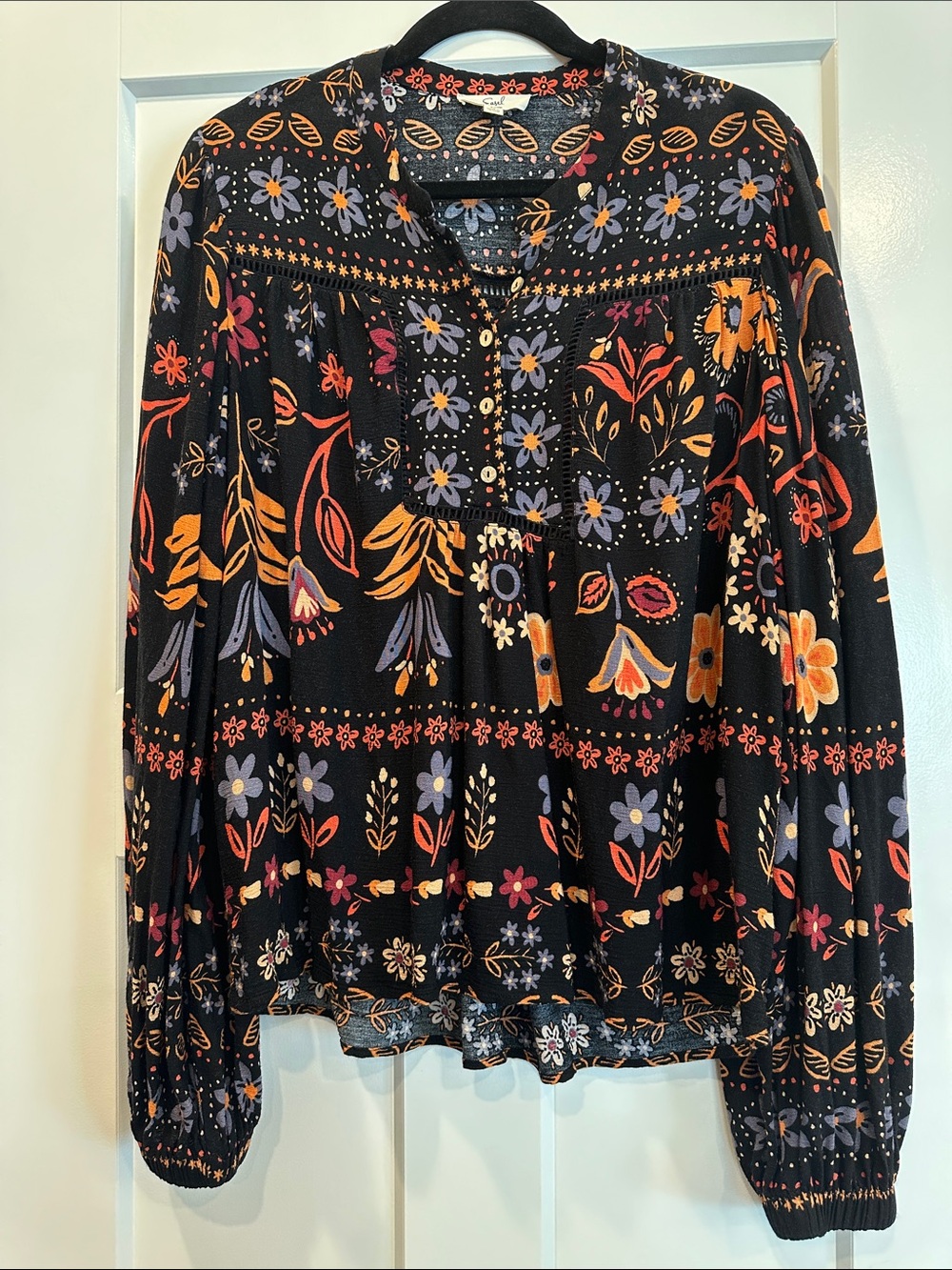 Easel Black Floral Bohemian Peasant High-Low Top, Size M